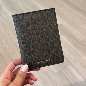 Michael Kors passport holder